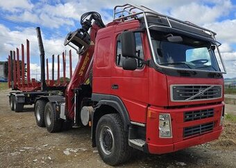 Lesovoz VOLVO FM440 6x6
