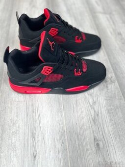 Nike air jordan 4