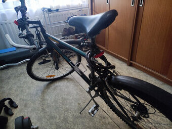 Predám starší horský bicykel velkost M, 26"