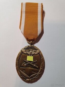 Vyznamenanie , Slovensky stat , zelezny kriz , odznak