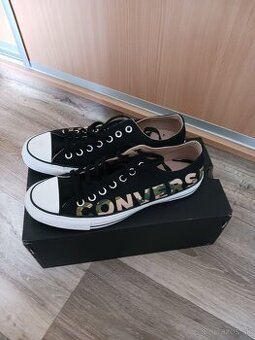 CONVERSE nové nenosené veľkosť 42