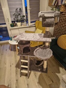 Macacie skrabadlo - 1