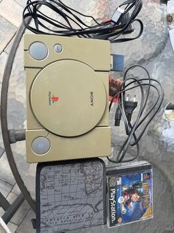 PlayStation 1 (PS1) + hry