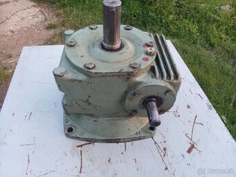 Snekova prevodovka 1:20