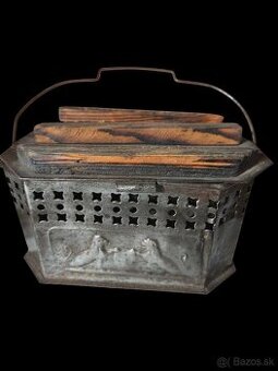 Starožitný ohrievač nôh