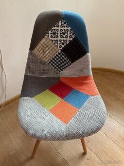 jedálenské stoličky