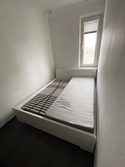 Posteľ Ikea ASKVOLL 160x200