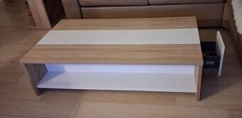 Konferenčný stolík