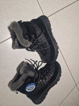 Damske zimne cizmy Slopeside Peak Luxe 38,5