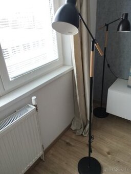 Predám 2 stojanové lampy