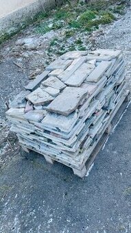 “Lámaná dlažba”  darujem