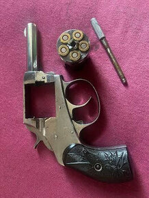 Revolver Iver Johnson 32 SaW American Bull Dog