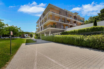 TOP ponuka - 2 izbový byt s parkovaním v Slnečniciach