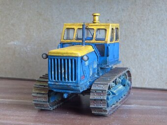 modely aut 1:43