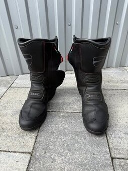 Predám čižmy 42 Ducati