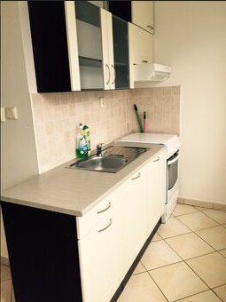 Ponúkame na prenájom 1izbový byt v Lučenci, na Jiraskovej ul