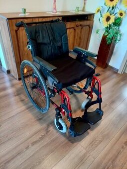 Adaptívny invalidný vozík Motus - pôvodná cena 1655€.