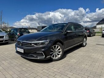 Volkswagen Passat GTE Variant