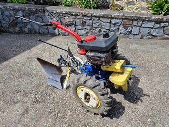 malotraktor AGZAT - VARI