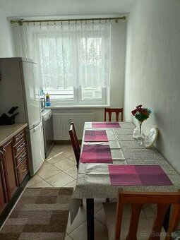 Prenájom 3-izbový byt na Mierovej ulici v Humennom