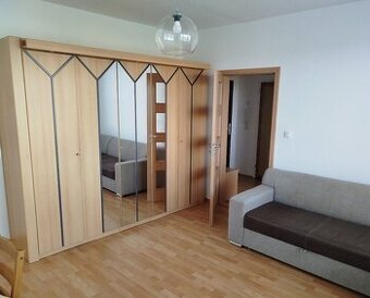 Zrekonštruovaný 1i byt NA PRENÁJOM, Petržalka