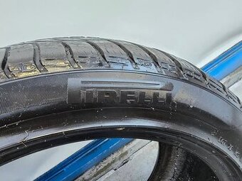 Pirelli Sottozero 245/45 R19 102 V