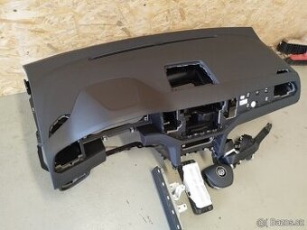 Airbagová sada Volkswagen sportsvan s origo deskou