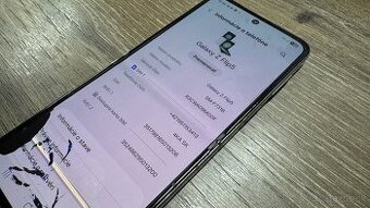 Samsung Z Flip 5 - na diely
