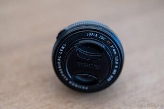 Fuji XF 27mm 2.8 R WR