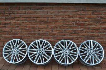 5x112 R18 Hlinikove disky Original Seat Ateca