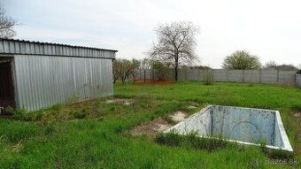 Na predaj slnečný stavebný pozemok v Poľnom Kesove. Zaujímav