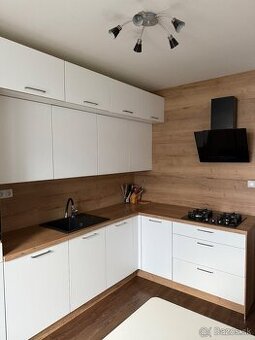 Prenájom 3i bytu, Starohorská ul., Sásová, Banská Bystrica.