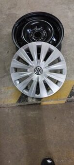 Puklice 15 a plechove disky na GOLF VII/Sporstvan