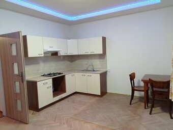 Pekný 1VM vo Veľkých Uherciach /PE - 1