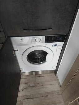 Electrolux perfectcare 700 - 1