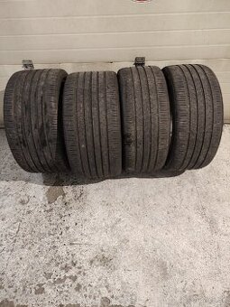 Pneu Continental R22