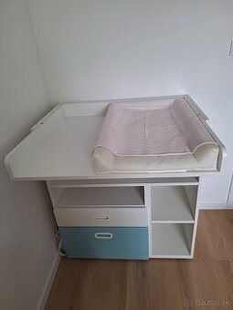 Prebalovaci pult Smastad - ako novy