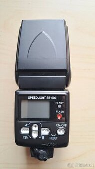 Blesk Nikon SB 600