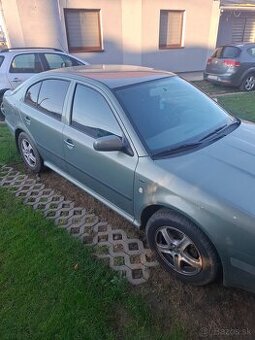Predám škodu octavia 1.6 benzin 2004
