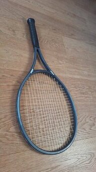 Predam tenisovu raketu zn prince