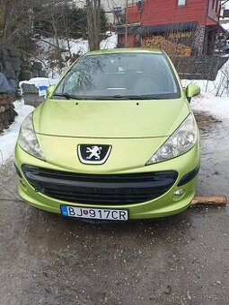 Peugeot 207 --na sučiastky