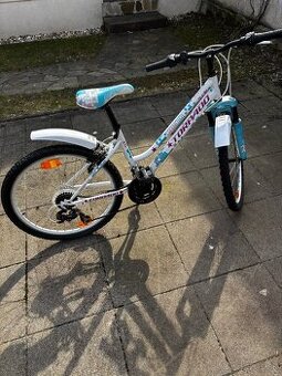 Dievčenský bicykel Torpado Candy 24” – veľmi pekný stav