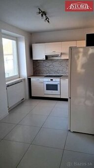 Prenájom 2 izbového bytu martin centrum Pribinová  - Martin