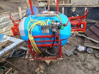 Predam  postrekovač