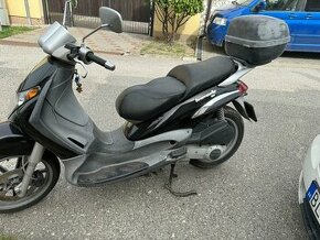 Skúter 125cc