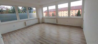 Na prenájom kancelárske a administratívne priestory