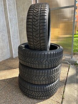 205/40 r18