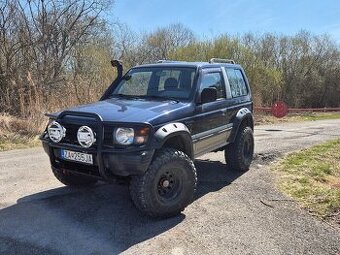 Mitsubishi pajero