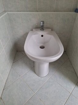 Predám bidet JIKA - 1