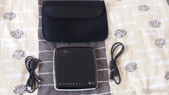CD/DVD machanika